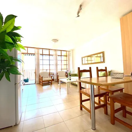 One-bedroom With Ocean View And Pool In Puerto Santiago Apartmán Puerto de Santiago (Tenerife)