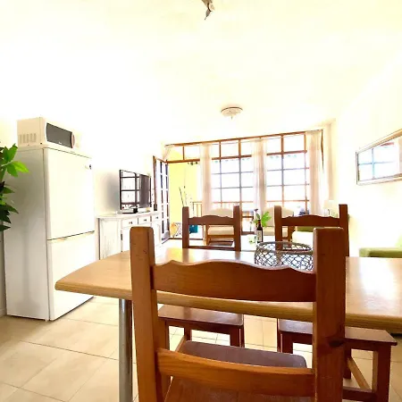 One-bedroom With Ocean View And Pool In Puerto Santiago Appartamento